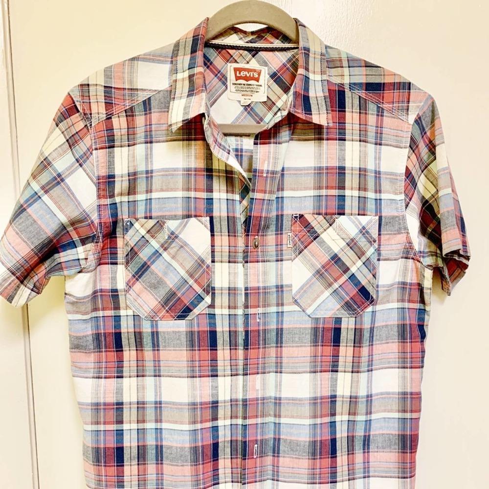Levi’s Red & Blue  Plaid Button Down Shirt - M